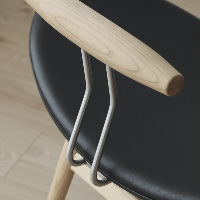Apu 19062 Lounge Ash Leather black