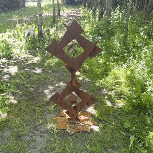 Skulptur "Twin I" af Bent Nielsen