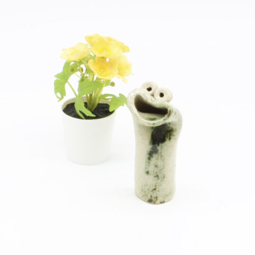 Den megaglade Ogsååer. Skulptur af Finn Møller (B*H: 5*12 cm)