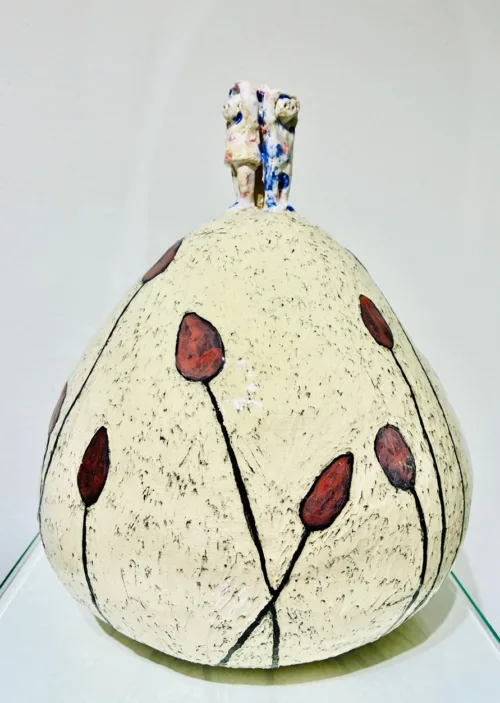 Keramik skulptur "Tulipaner" af Susanne Ullidtz