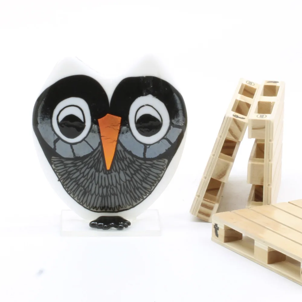 Glasfigur "Uglen Wise " fra Grevelsgaard glas